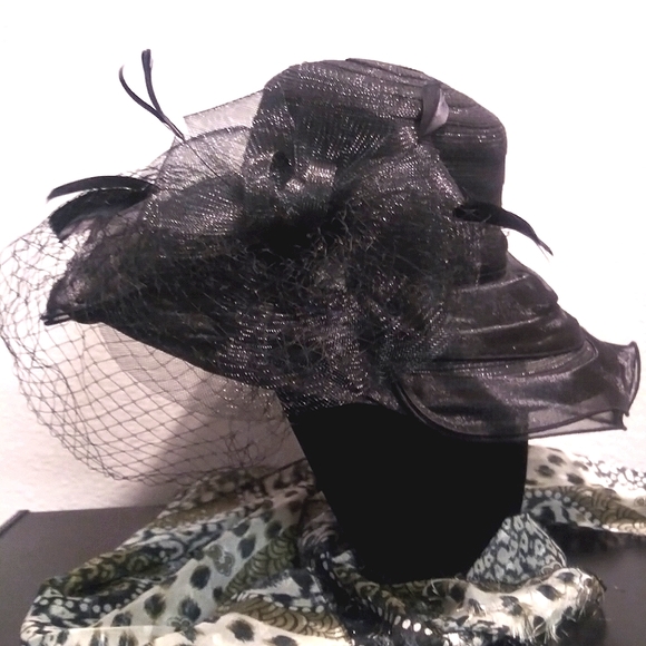 Classy and Fancy Black  3-in-1 Wide Floppy Brim Hat Plus Fascinator - Picture 1 of 8